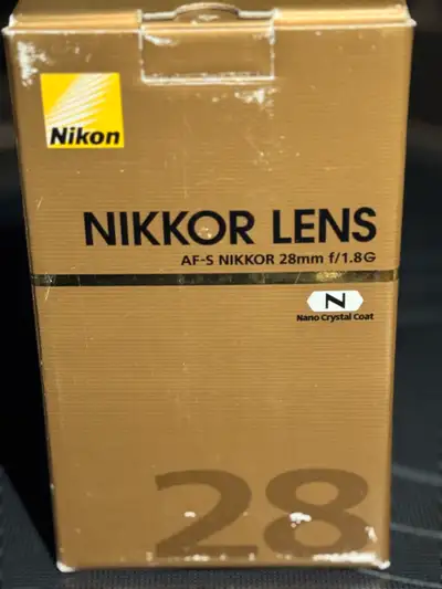 Nikon AF-S NIKKOR 28mm f/1.8G Lens, View more