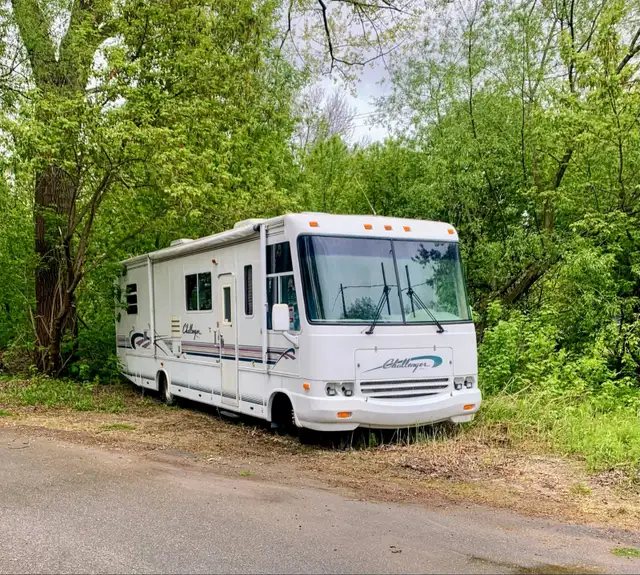 1998 Damon Challenger in RVs & Motorhomes in Trois-Rivières - Image 2