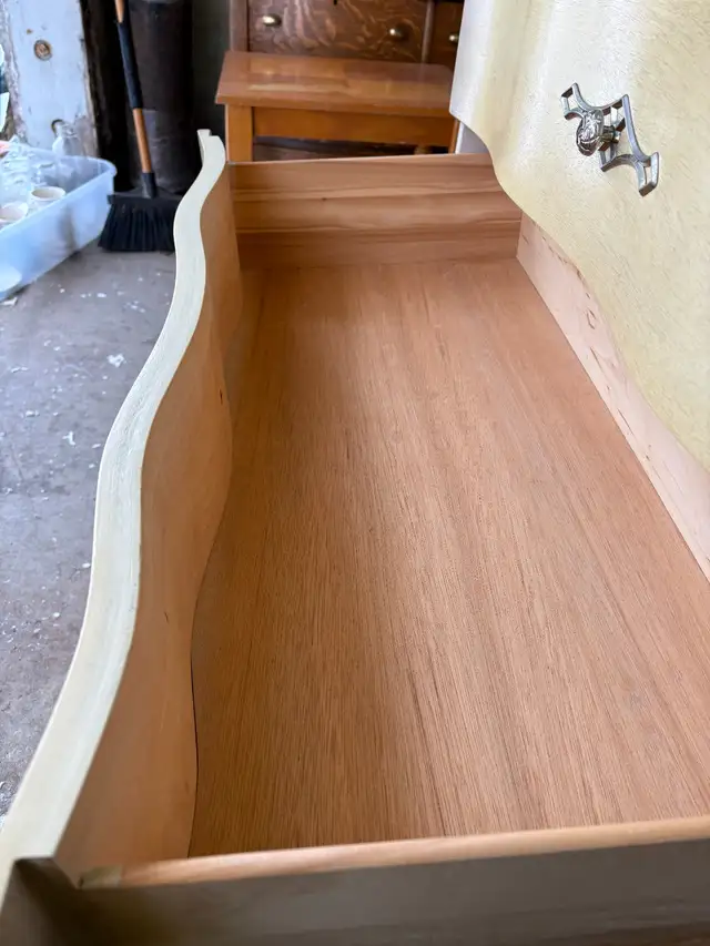 Mid Century Tall Boy Dresser in Dressers & Wardrobes in Peterborough - Image 9