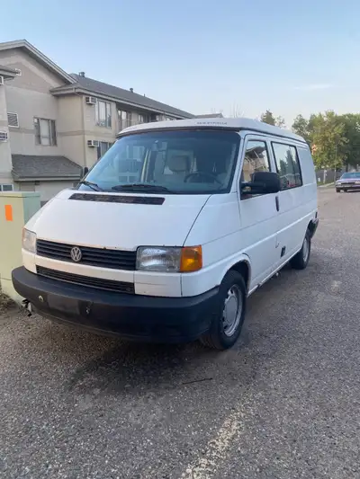 1994 VW Westfalia for sale, SE Alberta. Smooth running and shifting 5 cylinder, gasoline engine. 338...