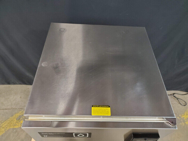 Forma Scientifc  Blood Bank    Refrigerator Model 3626 in Refrigerators in Calgary - Image 3