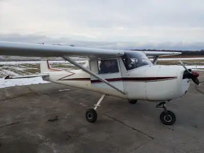 Hangar sub lease available for summer months until Nov in Grimsby. T hangar with power and wifi. Fue...