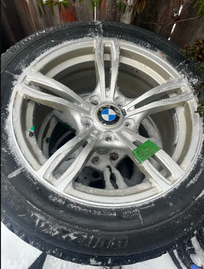 BMW 225 r60 17 M Winter tires. Price negotiable. used for one season. Set of 4