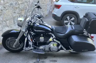 Mint condition 2004 Road King Custom for sale. All bearings replaced, stator, relay, coid, wires, pl...