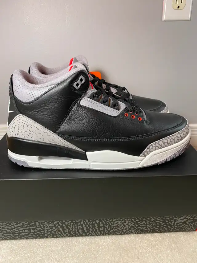 Jordan 3 Black Cement - sz 10.5/11/11.5 in Men's Shoes in Mississauga / Peel Region - Image 6