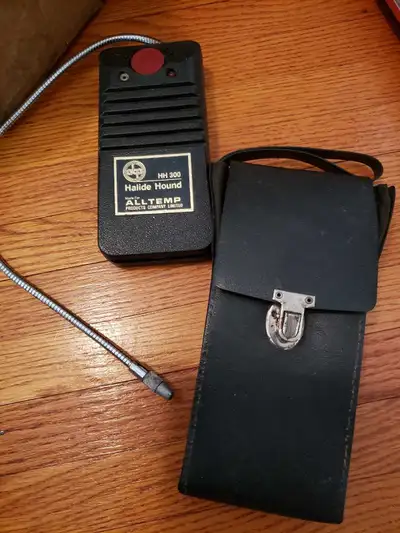 $20 . Not sure if mechanics still use it but it's in excellent condition..