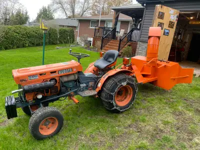 Three cylinder diesel, hydrostatic with high and low range. Only1280 hrs. Great shape for a ‘82! New...