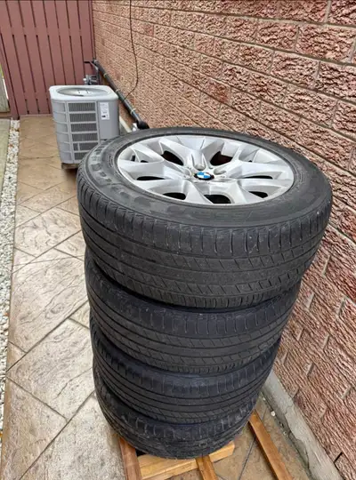 Bmw rims and tires 255/55/R19 5x120 74.1mm bore lots of life left 75/80%