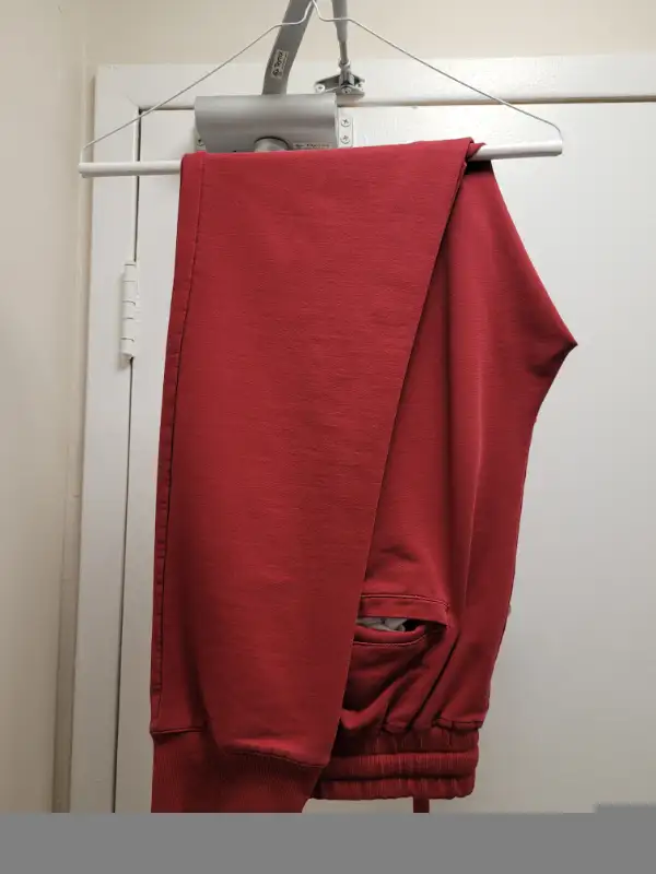 GENTLY USED, TUOFUXI TRACK PANTS, L!!! in Women's - Bottoms in Barrie - Image 4