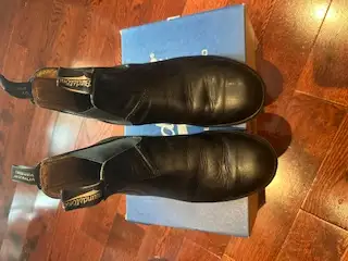 Blundstone Original ( Men - Size 7.5/8 -Black) - $80. in Men's Shoes in Mississauga / Peel Region - Image 4