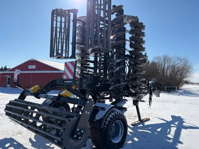 20’ New Agro-Tom Speed Disc 6 meter in Farming Equipment in Edmonton - Image 6
