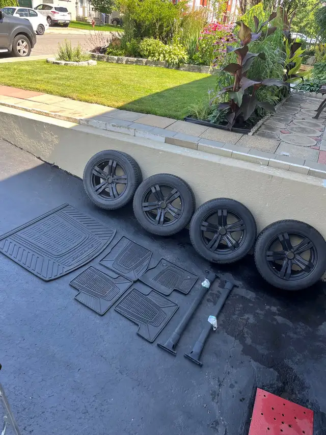 Roues :mags,pneus d’hiver,Ford Escep, et autres. accessoires in Tires & Rims in Laval / North Shore - Image 2
