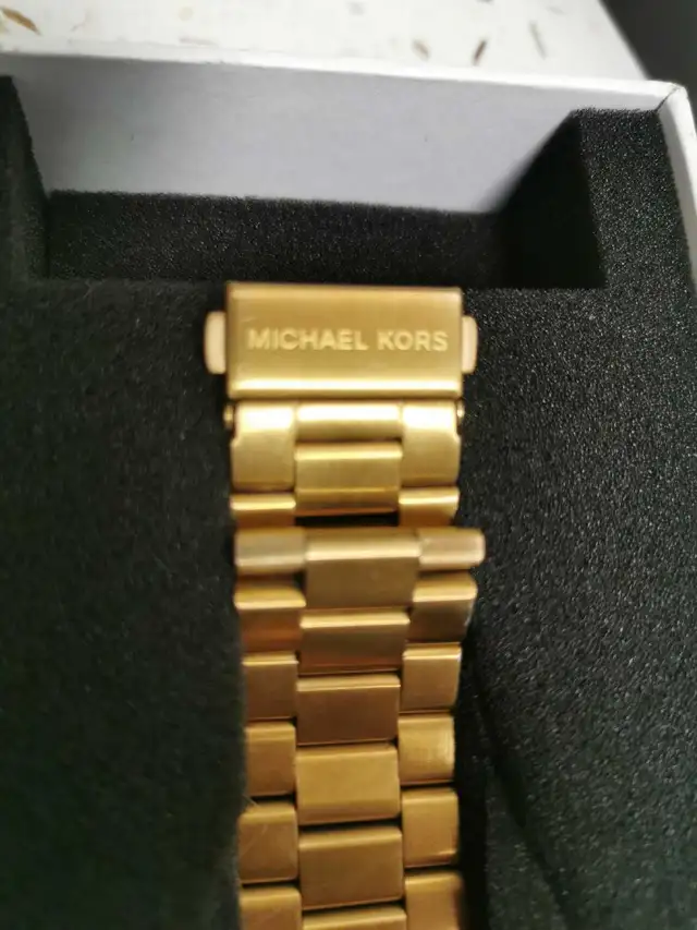 Michael Kors Watch - $100 in Jewellery & Watches in Markham / York Region - Image 3