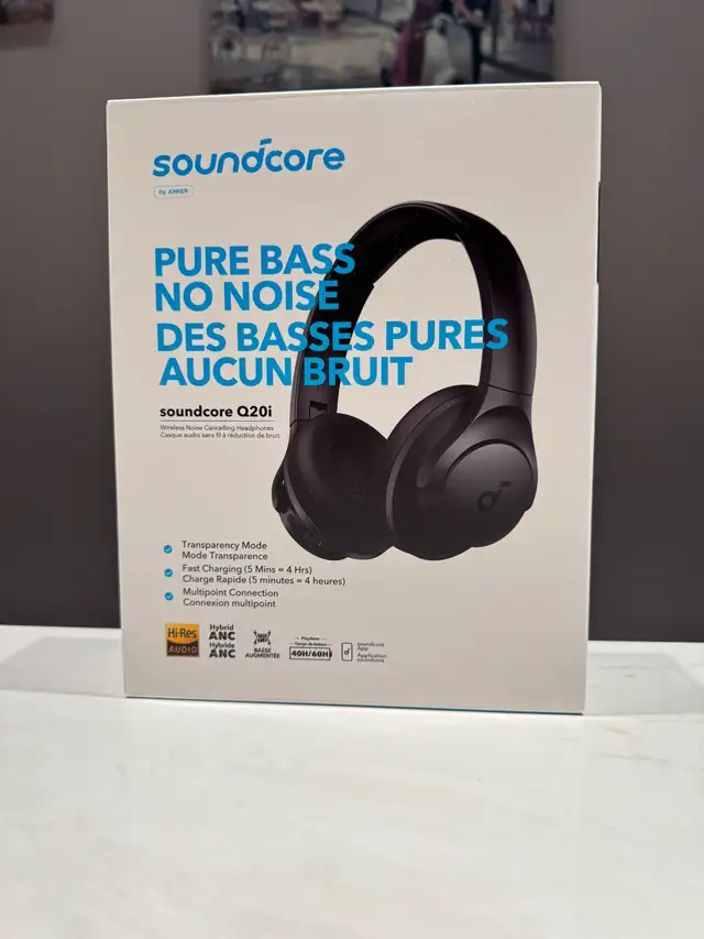 New Anker Soundcore Q20i Hybrid Active Noise Cancel. Headphones in General Electronics in St. Catharines - Image 2