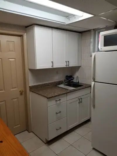 Furnished room for rent