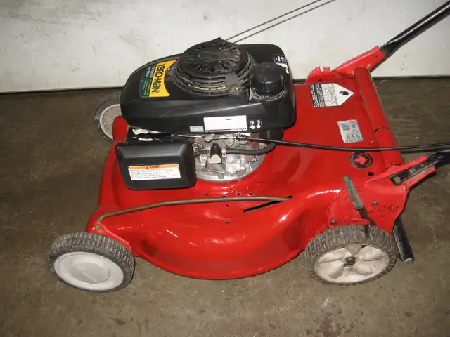 Lawnmowers  For  Sale in Lawnmowers & Leaf Blowers in Kitchener / Waterloo - Image 3