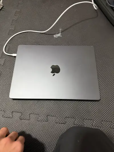 MacBook Pro M3 Pro 2024 14", View more