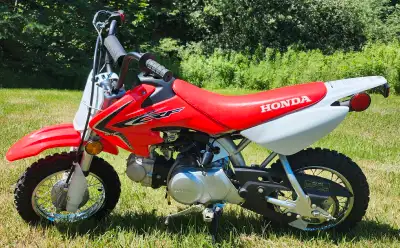 2018 Honda CRF50 Very Little use ( maybe 3 tanks of gas ) Well kept and stored inside Likely won't f...