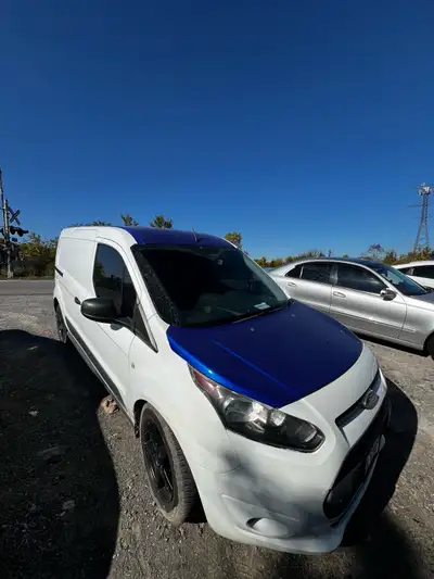 This 2014 Ford Transit Connect XLT is ready to hit the road! Runs great, almost fully repainted. No...