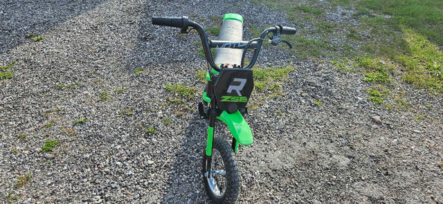 Kids Electric Dirt Bike in Kids in Barrie - Image 2