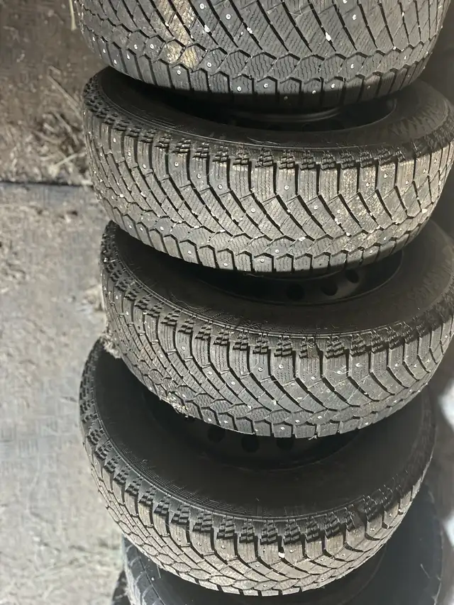 2 sets winter tires/ rims in Tires & Rims in Cape Breton - Image 7