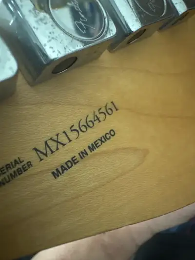 Serial N: MX15664561 Model: 0144602532 Model name: Fender Standard Stratocaster Neck: Maple Neck (MN...