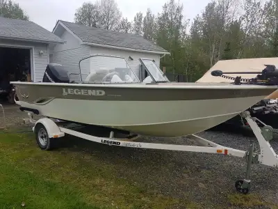 2006 LEGEND XCALIBUR 18 fishing boat. Specs: - Mercury Optimax 150 DFI 2-stroke with stainless High5...