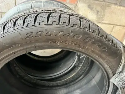 Set of 4 premium Pirelli Scorpion Winter tires. • Sizes: 295/40R20 (rear) & 265/45R20 (front) • Mile...