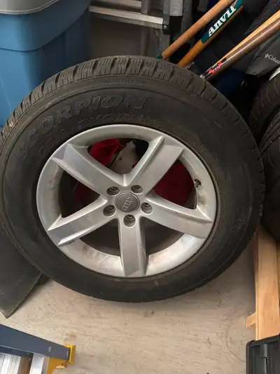 good condition rims , tires hardly used Audi Q5 set of 4 , need gone asap, will either sell just rim...