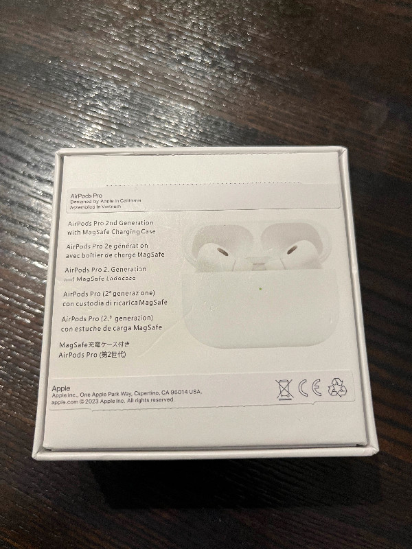 AirPods Pro 2 in General Electronics in Mississauga / Peel Region - Image 4