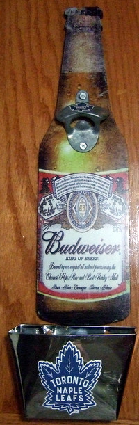 BUDWEISER BEER BOTTLE PLAQUE WITH OPENER & CAP CATCH CAN