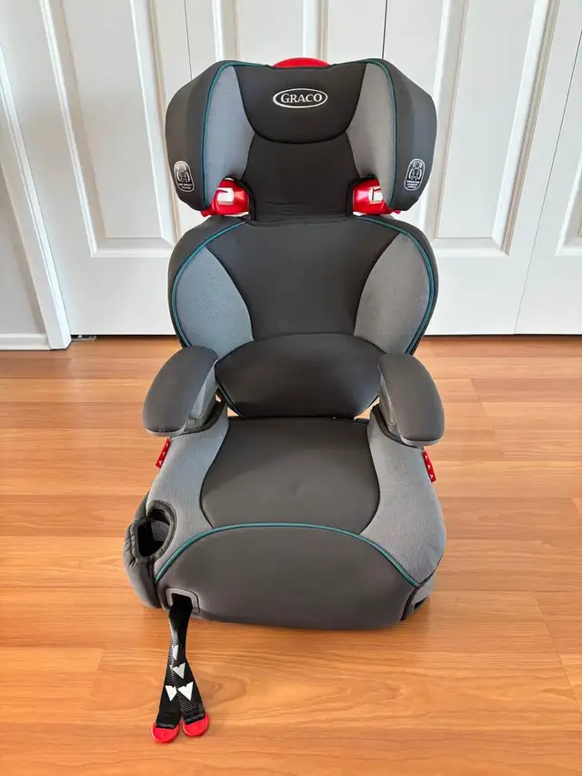 Graco TurboBooster LX Highback Booster Seat (2029 expiry) in Strollers, Carriers & Car Seats in Edmonton - Image 2