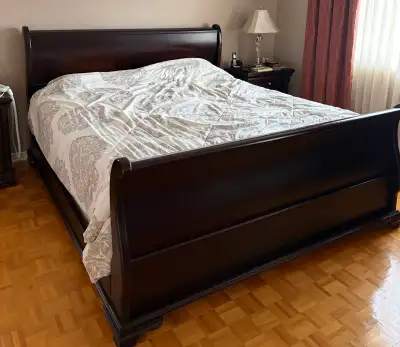 *Dernier prix* Set de chambre King size 6 morceaux, View more