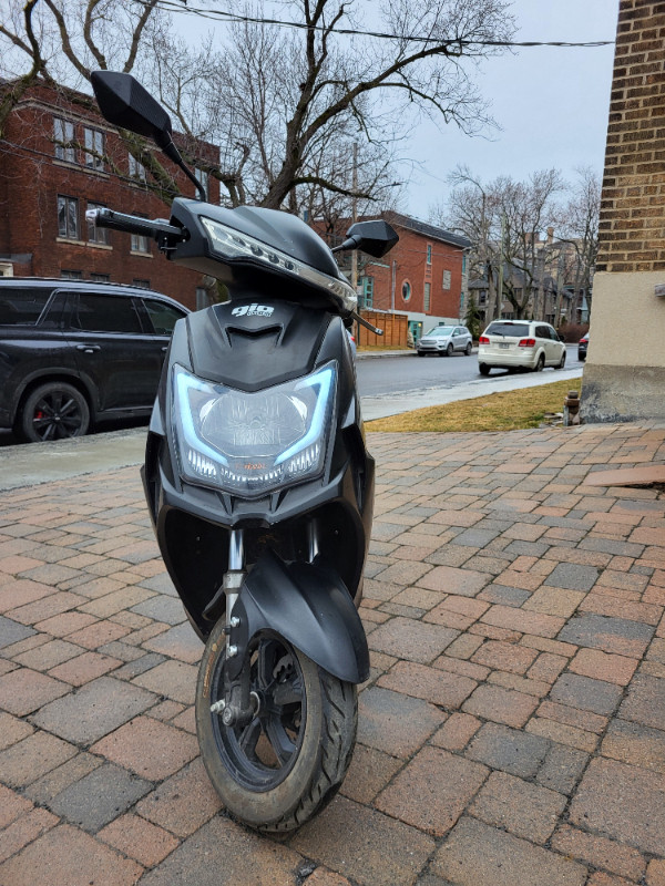 Scooter Électrique - Gio Phoenix dans Vélos électriques  à Ville de Montréal - Image 4