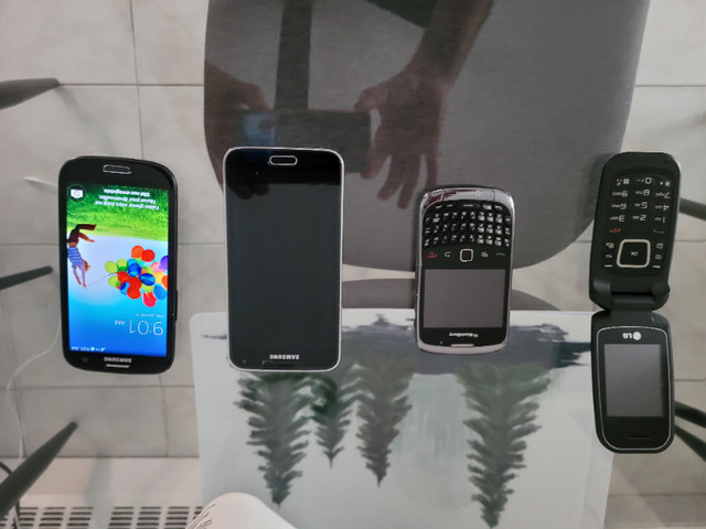 Plusieurs téléphones cellulaires bon prix dans Téléphones cellulaires  à Ville de Montréal