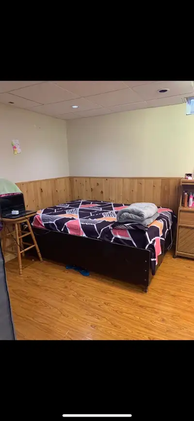 Message for more information! *ROOM AVAILABLE* A spacious, furnished bedroom in a one-bedroom baseme...