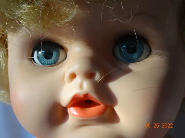 Doll 20 inch ,orig. clothes by Regal Toy,Canada,was Eaton Beauty in Arts & Collectibles in Kelowna - Image 3