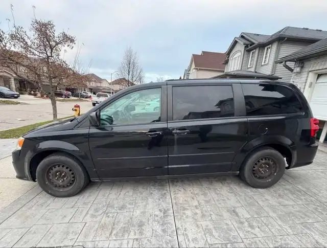 Certified Dodge caravan SXT 64988202699395122