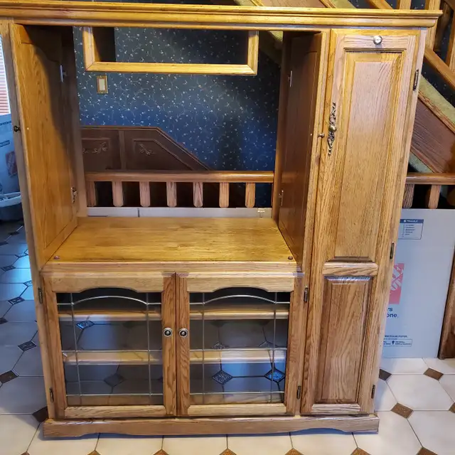 Oak Entertainment Unit62863737254786123