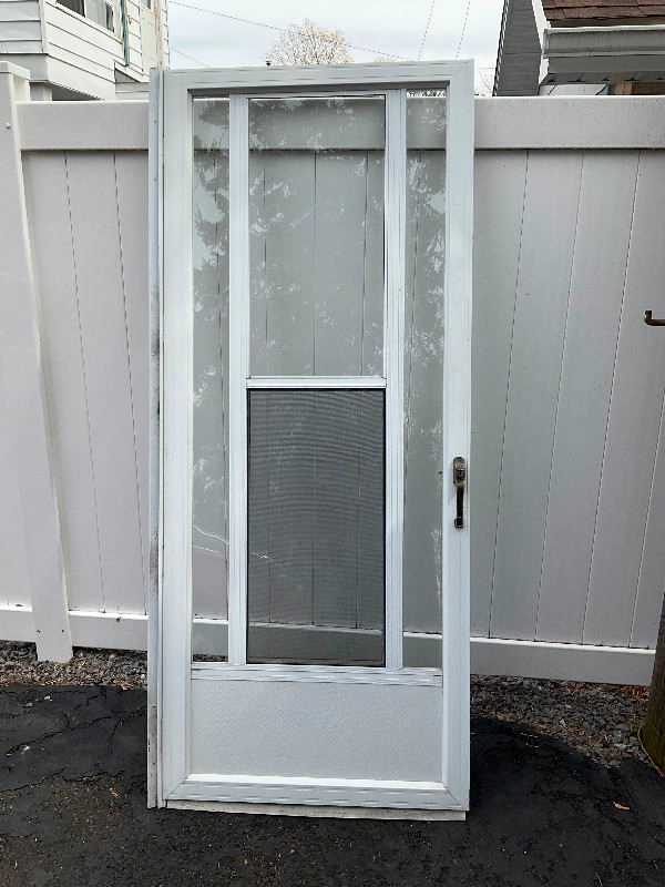 Aluminum Storm Door in Windows, Doors & Trim in Ottawa