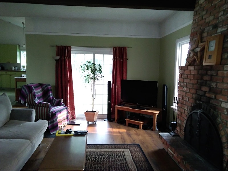 Furnished Room for Rent Now Available Room Rentals & Roommates