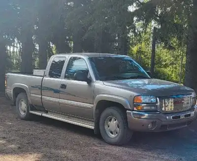 2003 GMC Sierra truck for Sale. Bought it at end of 2023. Runs awesome. 4x4 . Has slip tank , tool b...