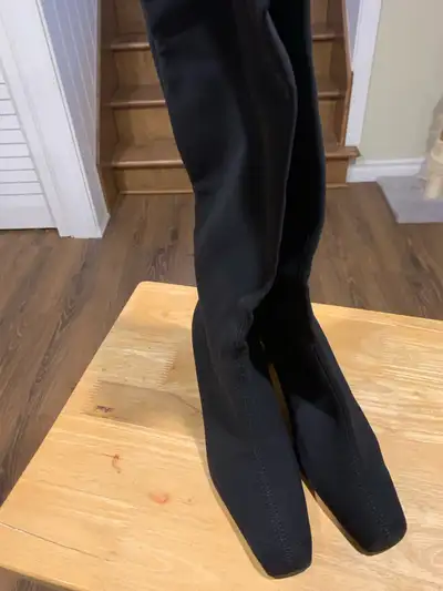 Bottes noires pointure 36 (6), View more