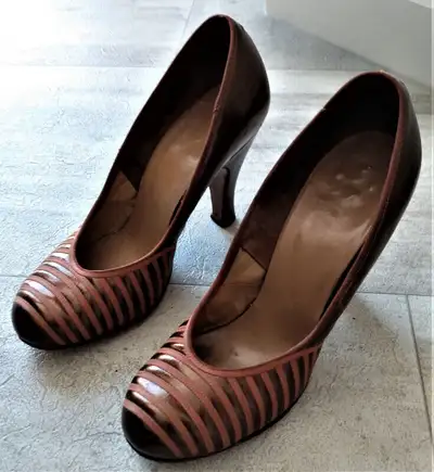 SOULIERS TALON HAUT VINTAGE, View more