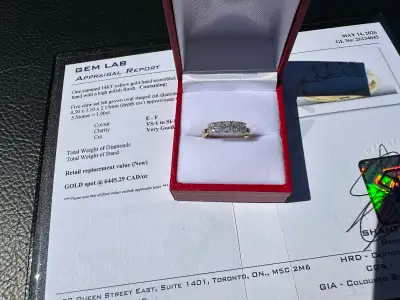 #834 - 14kt Yellow Gold, Oval Diamond Band Size 7, View more