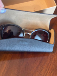 New Beautiful  Burberry Sunglasses
