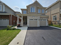 A Detached Home in Milton-Ford area for Short Term Lease