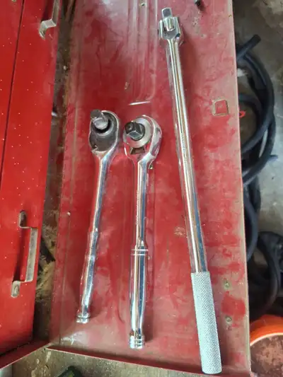 ratchet and breaker bar, View more