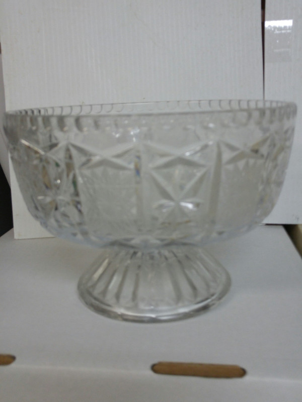 Cut Glass Bowls- in Kitchen & Dining Wares in City of Halifax
