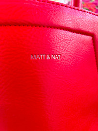 Matt & Nat purse